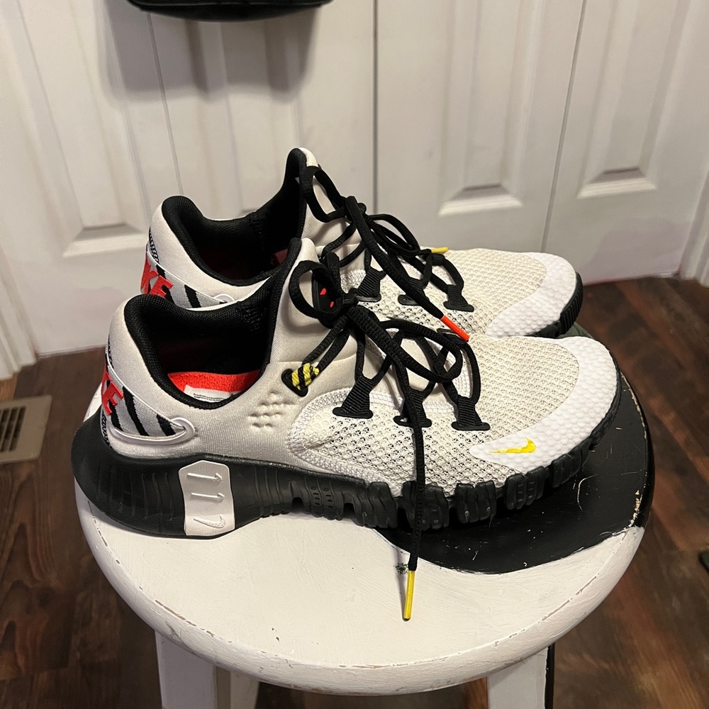 Nike metcons 4
